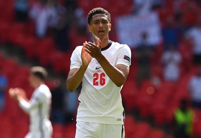 在高强度的 在高强度的